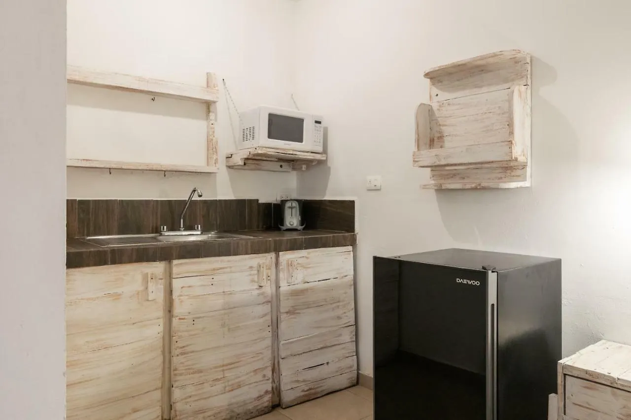 Апарт отель Casa Isza Плая-дель-Кармен 2*,  Мексика